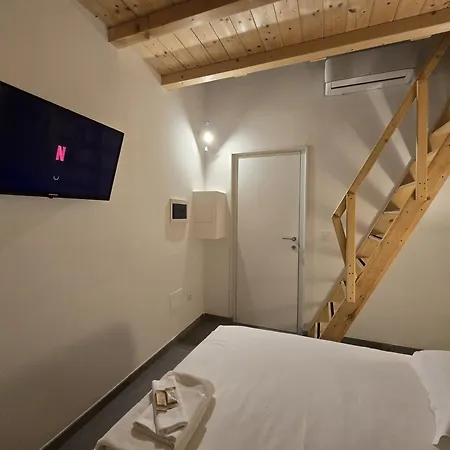 Apartment La Ca' Pezzana Affittaly *